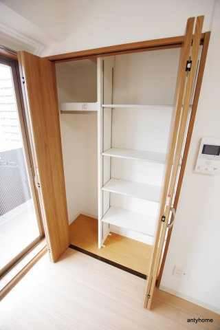 Uresidence新大阪　仲介手数料無料の収納
