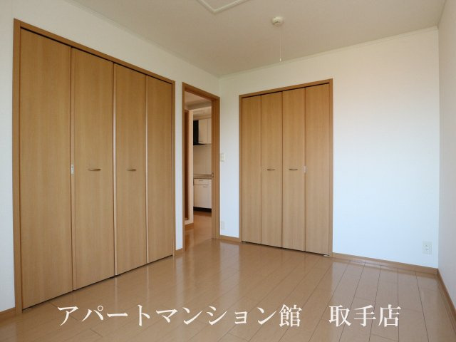 サニーガーデンの寝室