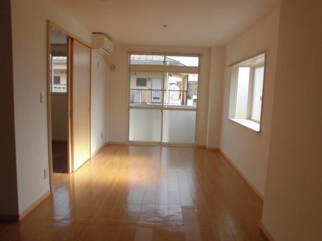 カーサ水海道の居間・リビング