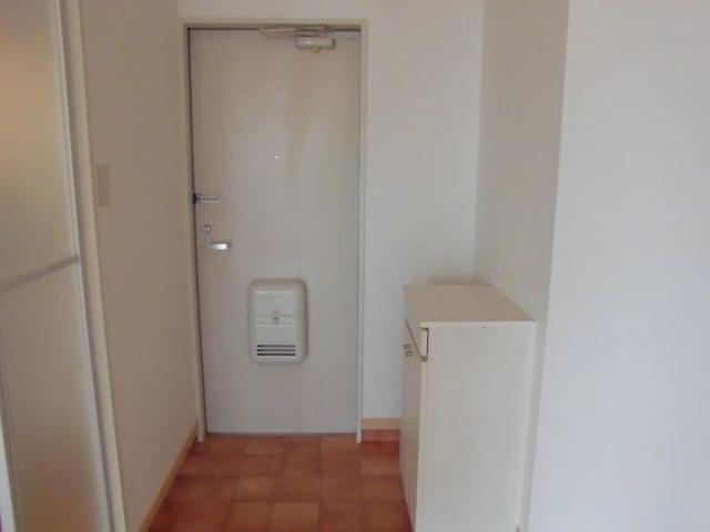 カーサ水海道の玄関