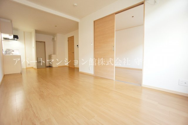 カーサ水海道の居間・リビング