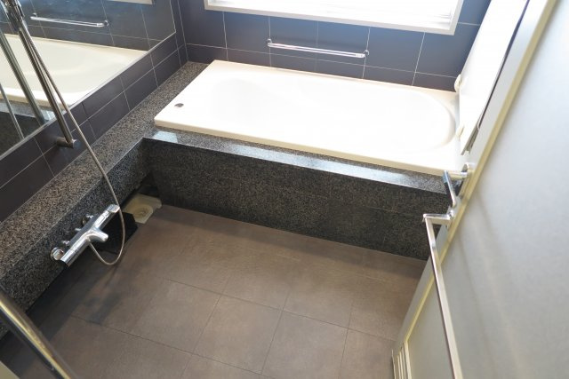 大阪福島タワーの浴室