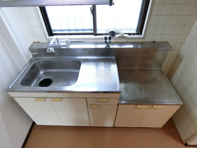 ツカサロイヤルハイツ千代田のキッチン