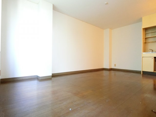 ロイヤルクレイン汐ノ宮の寝室