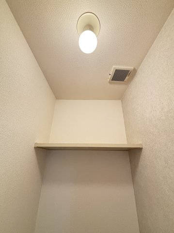 ラシェットエムザC棟の収納
