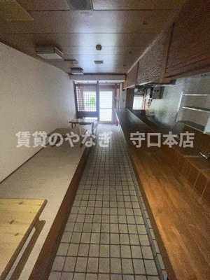 【居間・リビング】 | メゾン宝１F山下様店舗