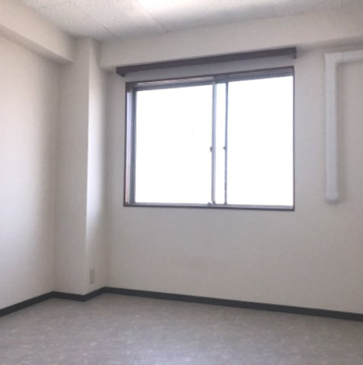 【洋室】 | ハリマビル | 明るい洋室です