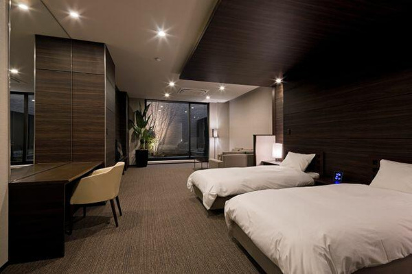 【その他共用部分】 | 【ゲストルーム】まるでホテルのような、ラグジュアリーなお部屋です。ゆとりあるツイン仕様です。