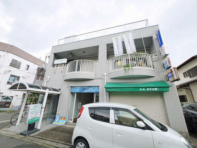 杉田ビルの外観|きれいな外観です