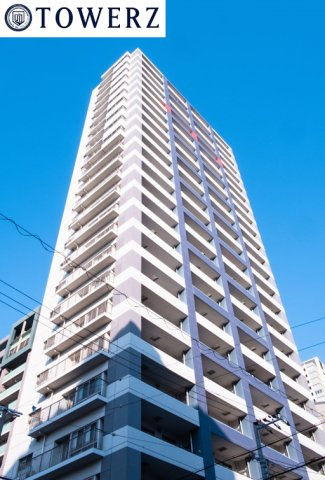 【外観】 | 【外観】淡いカラーの外観が印象的なタワーマンションです！イオンモール大阪ドームシティへ徒歩8分！