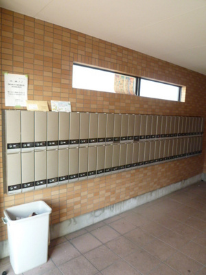 【エントランス】 | カリブ | 集合ポスト