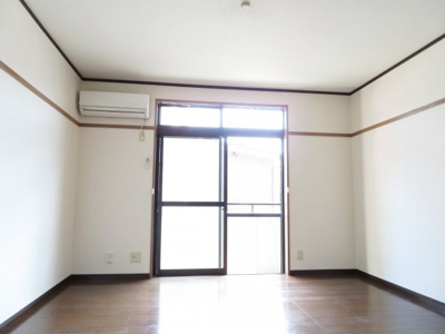 【居間・リビング】 | シャトー・アリス