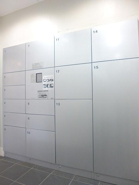 ParkAxis浅草橋のロビー|不在時に便利な宅配ＢＯＸです