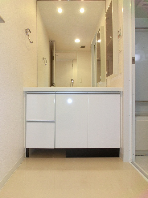 ParkAxis浅草橋の洗面所