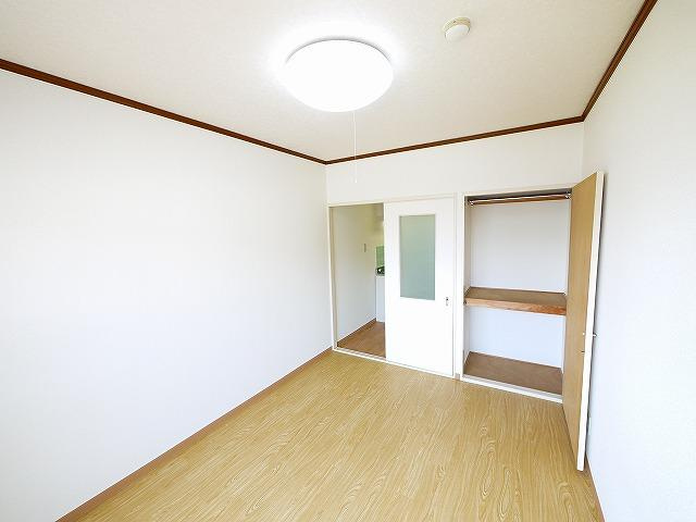 白樺ハイツ大宮Ⅰの洋室