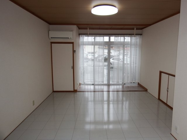 ピュアイン21の洋室