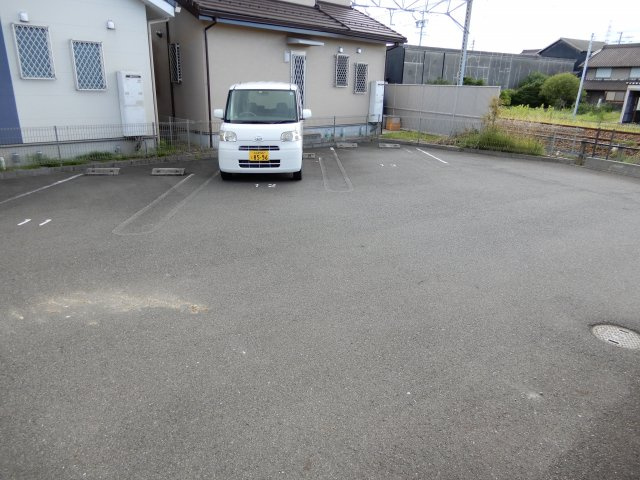 コンフォートⅡの駐車場