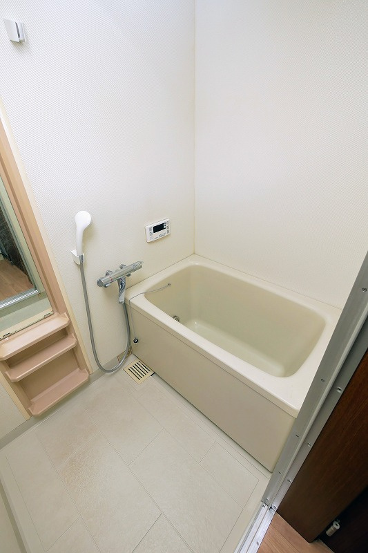 アピア松井の浴室|アピア松井102号室