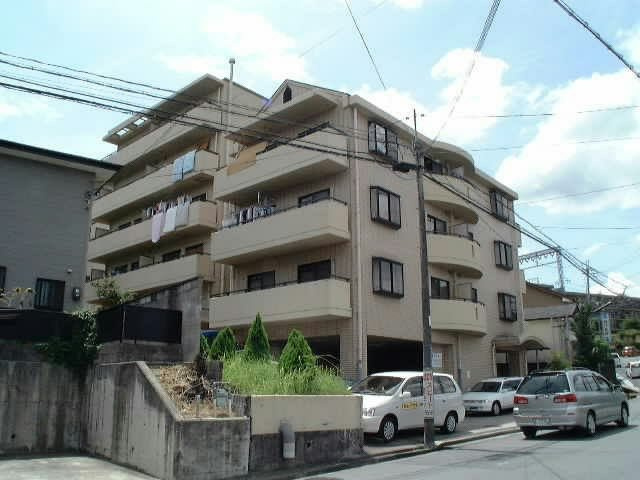 あやめ池ガーデンハイツ