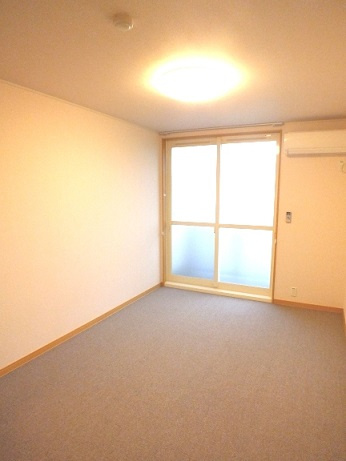 レオパレスフジニューコートの寝室