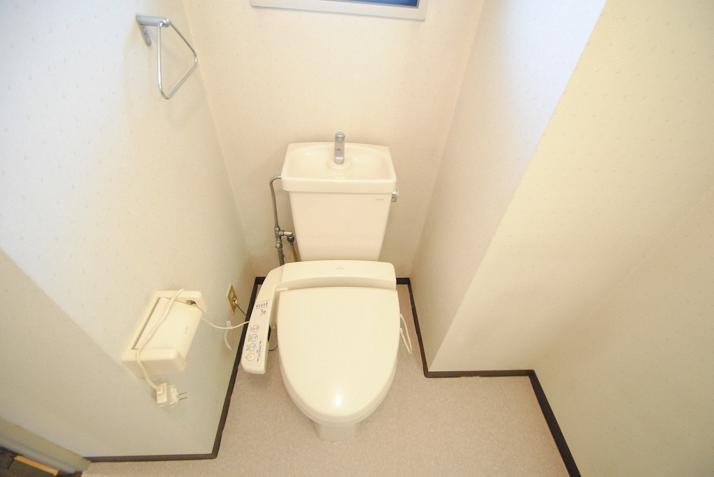 ドマーニASOUのトイレ|同タイプ　イメージ写真