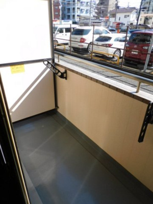 【バルコニー】 | メゾンラフィーネ