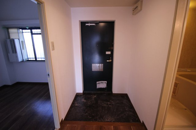 【玄関】 | スヴァーネ東山本