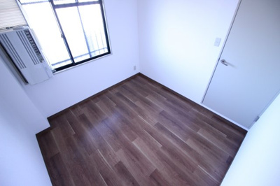 【洋室】 | スヴァーネ東山本