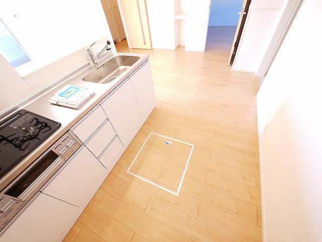 グランドソレーユのキッチン|コンパクトなキッチンで掃除もラクラク