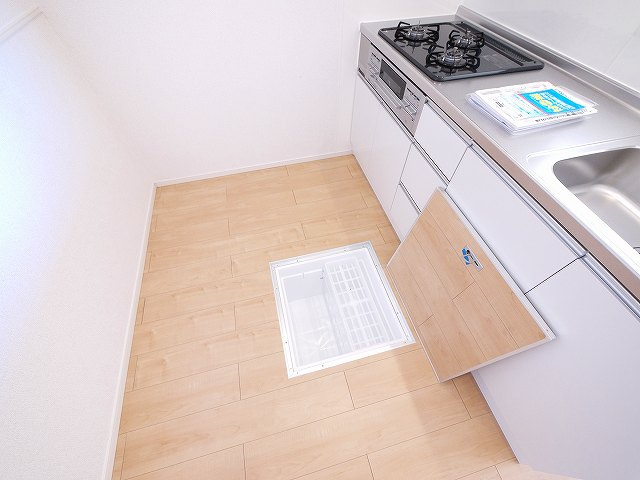 グランドソレーユのキッチン|コンパクトなキッチンで掃除もラクラク