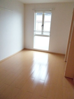 【内装】 | ラダーリーフ