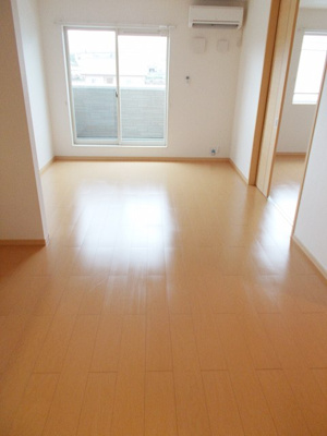 【居間・リビング】 | ラダーリーフ