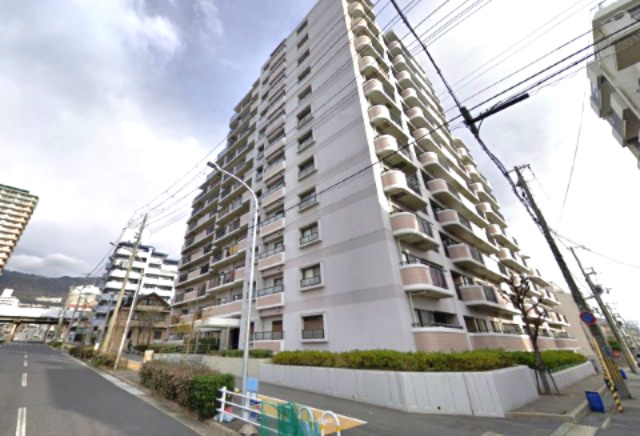 野村ステイツ六甲道の外観