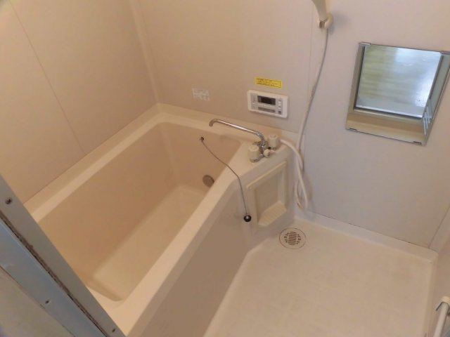 コーポサンシャインの浴室|お風呂です