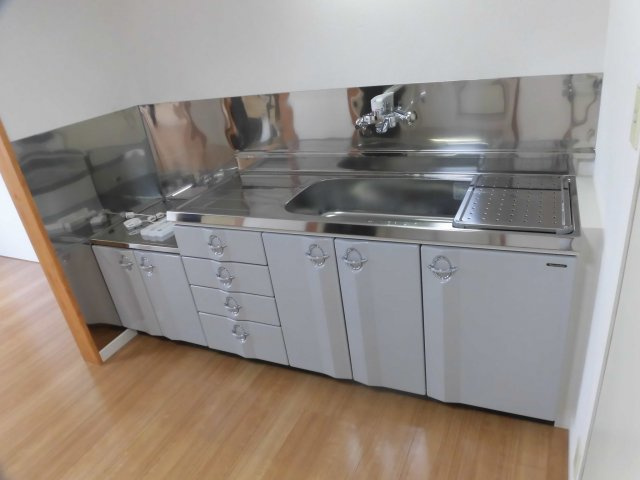 コーポサンシャインのキッチン|キッチンでお料理をお楽しみください