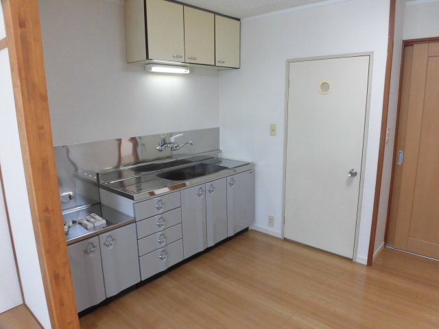 コーポサンシャインのキッチン|キッチンでお料理をお楽しみください