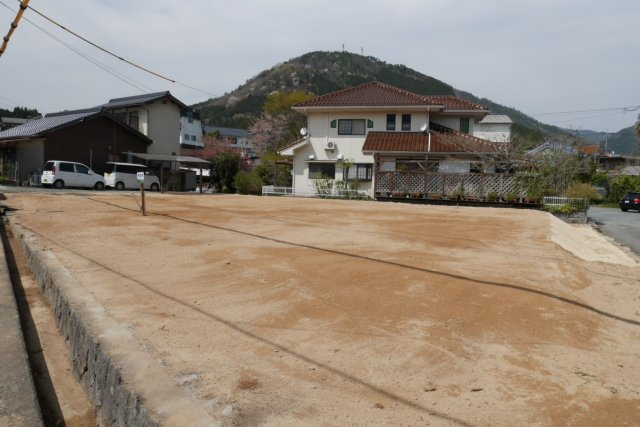 津山市加茂町塔中　売土地136坪の外観