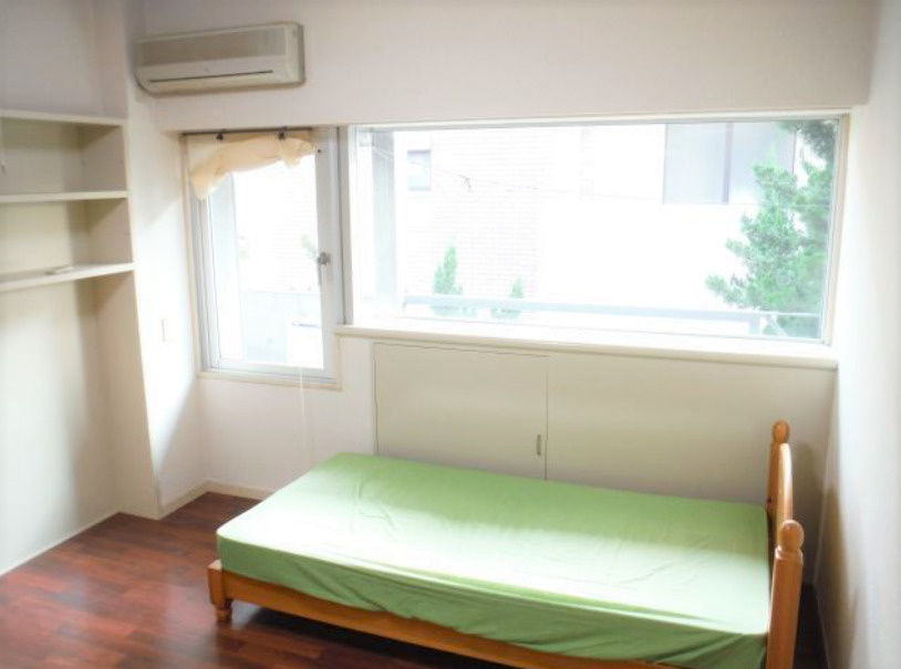 メディカルコーポIの寝室|居間です