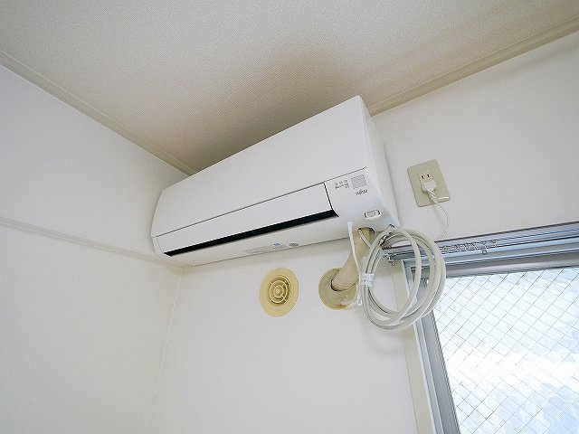 城戸ハイツ東棟の設備|エアコンも完備。