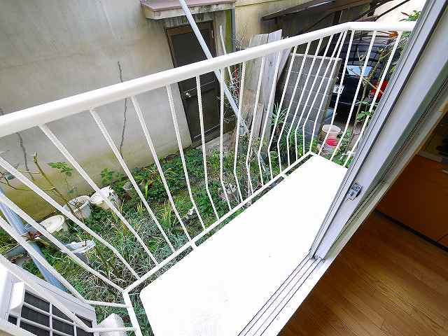 城戸ハイツ東棟のバルコニー|広々としたバルコニーです