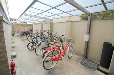 【その他共用部分】 | シャルレ服部