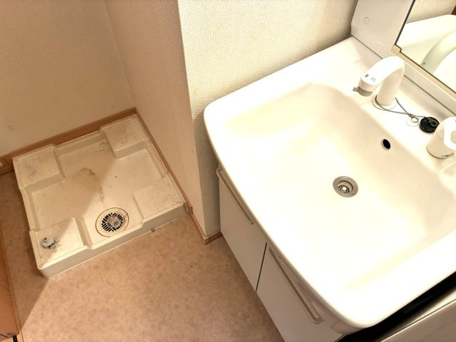 【洗面所】 | ベルナティオ