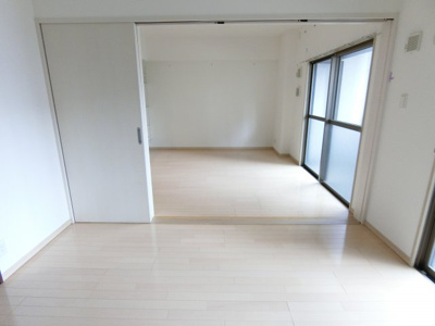 【居間・リビング】 | ヴィラッセ福島