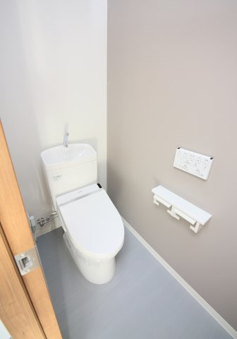 エアポートST-9ビルのトイレ