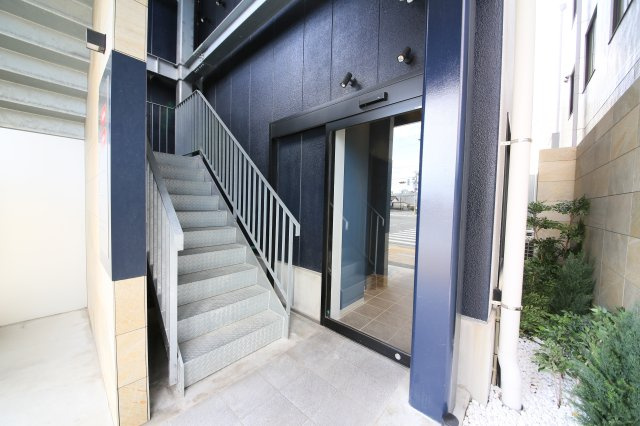 エアポートST-9ビルのその他