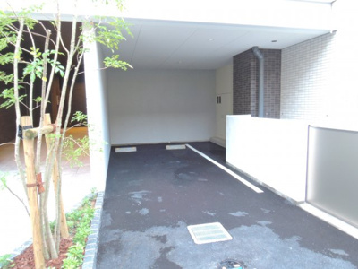 【駐車場】 | カスカータ高槻