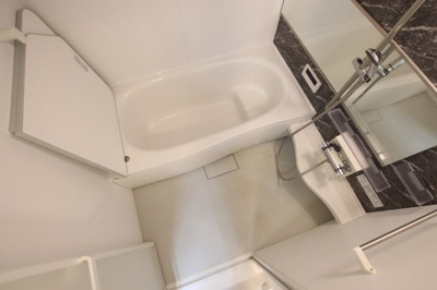 【浴室】 | ファミーユ深井