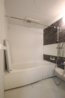 【浴室】 | ファミーユ深井