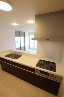 【キッチン】 | ファミーユ深井