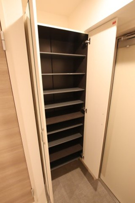 【その他】 | ファミーユ深井 | シューズボックス